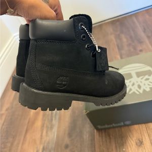Black Timberland Boots